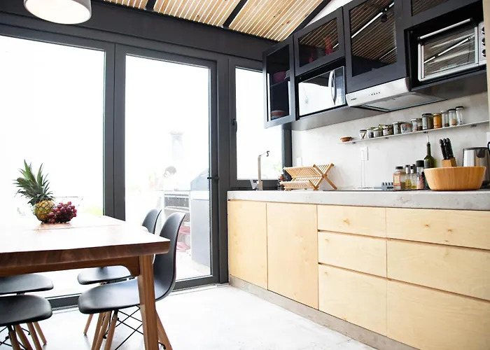 Condesa: Oasis 1br, Private Patio, Expert Host *